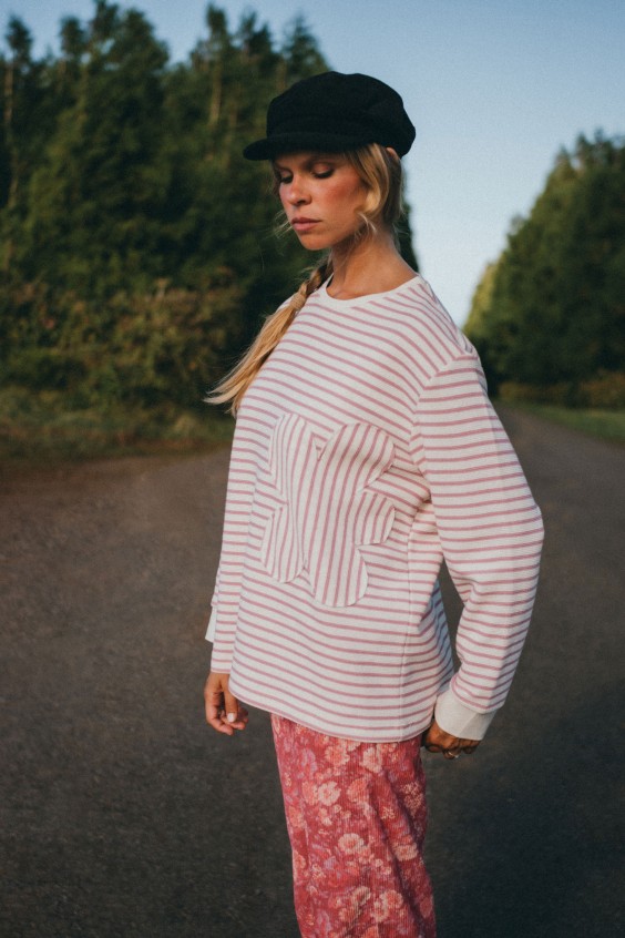 BLOSSOM KNIT SWEATER V1