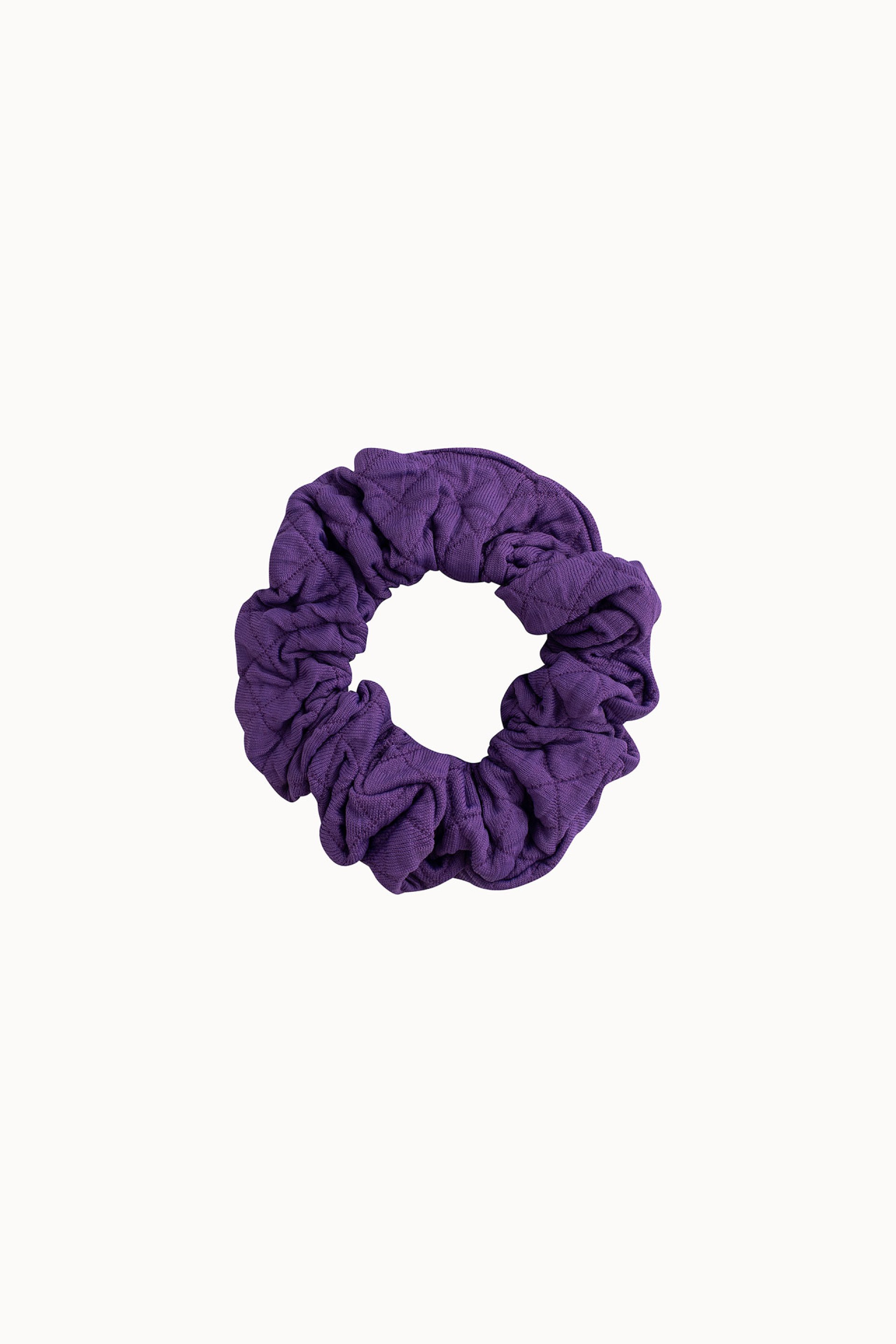 SCRUNCHIE V4