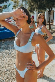 BIKINI ALANIS V4
