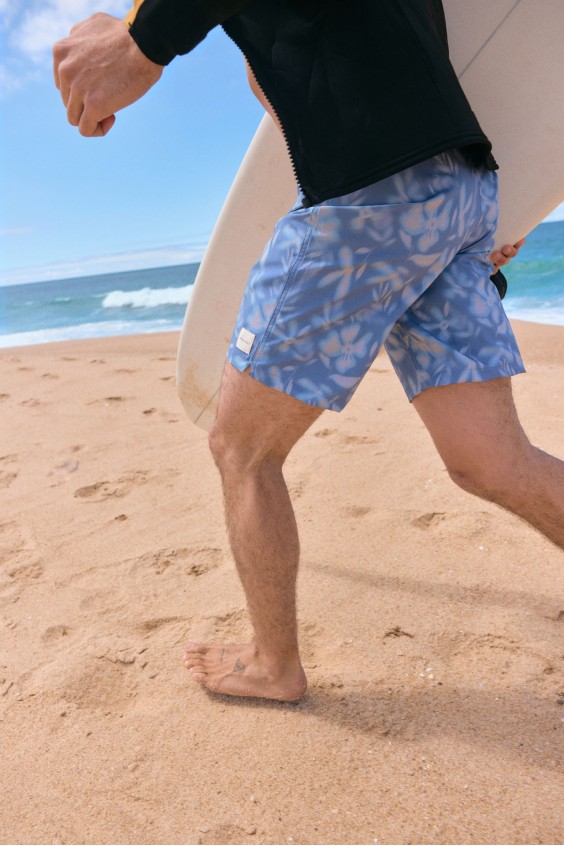 MENS BOARDSHORTS SWELL V6