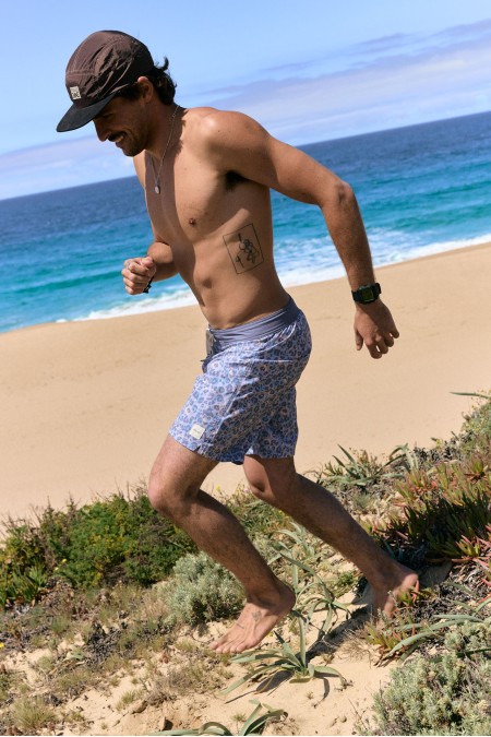 MENS BOARDSHORTS SWELL V10