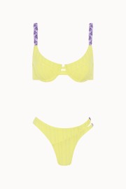 AMARELO