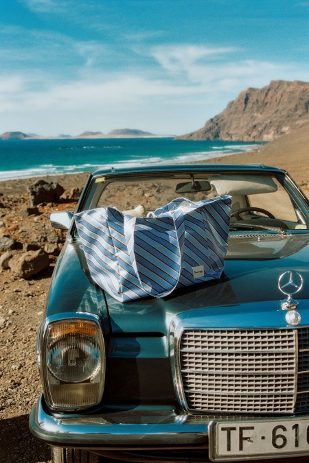 CANT� X CARLOTA BEACH SHOPPER